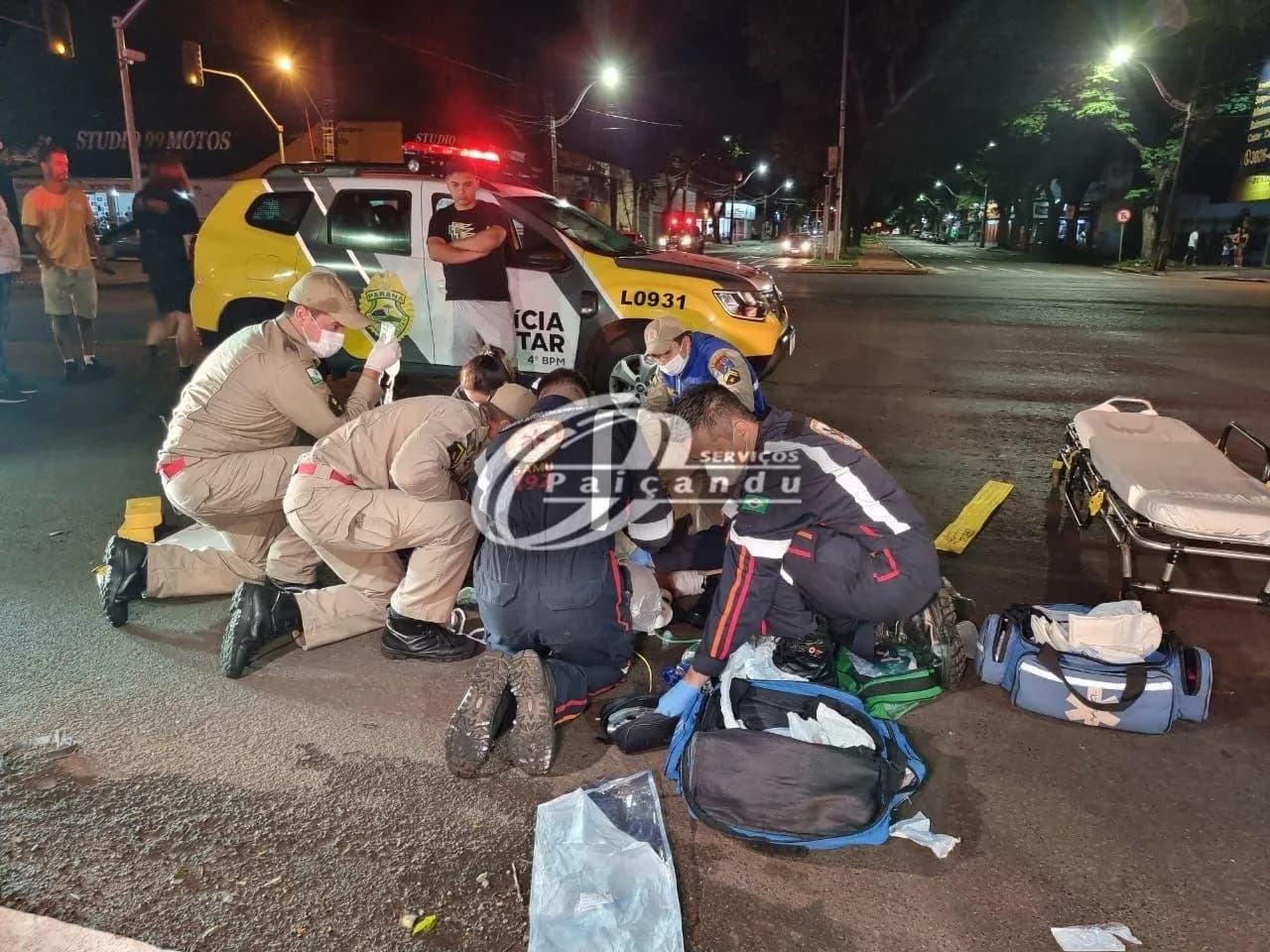 Acidente violento - Câmera registrou atropelamento em Maringá . O pedestre precisou ser intubado no local
