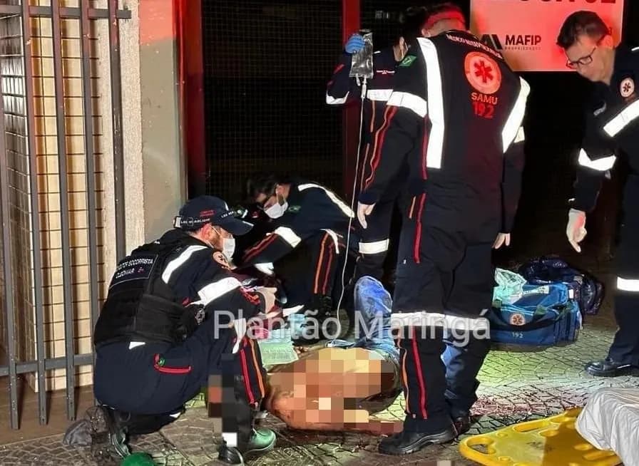 Homem é socorrido em estado gravíssimo após ser esfaqueado nesta madrugada em Maringá