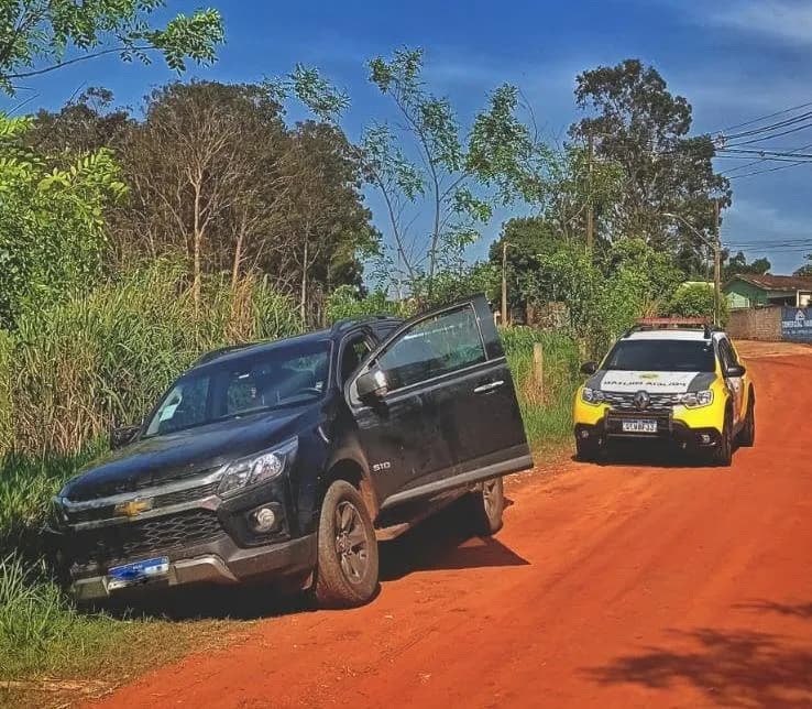Caminhonete furtada em Paiçandu é localizada em Paranavai