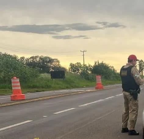 Motorista é preso por embriaguez após fugir da abordagem policial na PR-323