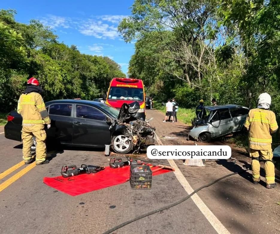 Duas pessoas morrem em grave acidente na PR-323 na manhã desta segunda-feira