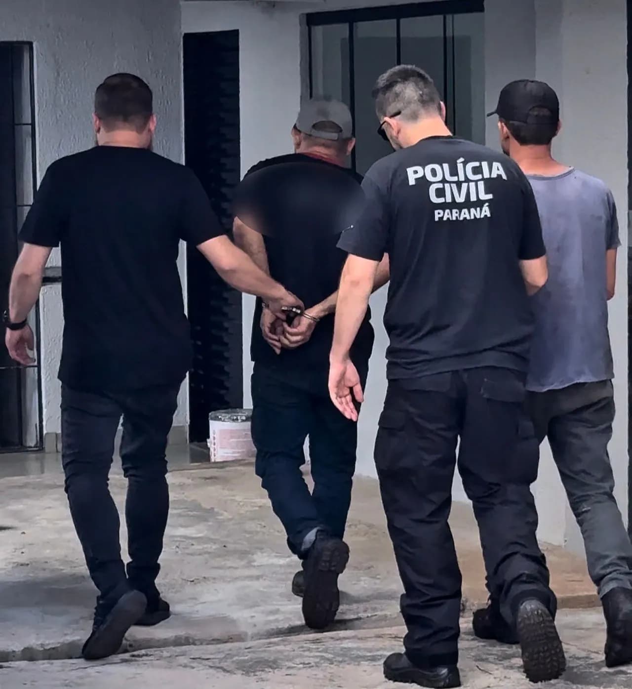 Atraso em pensão leva Polícia Civil de Paiçandu a prender dois irmãos em Floresta; dupla é condenada por roubo milionário em 2017