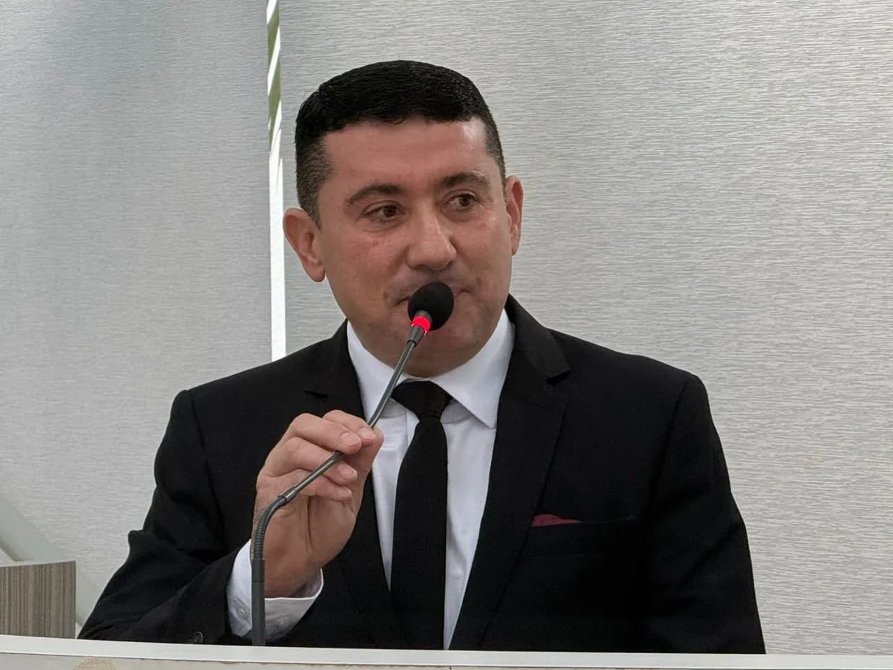 Nilson Extrabom assume cargo de vereador em Paiçandu após renúncia de Carlos Martins