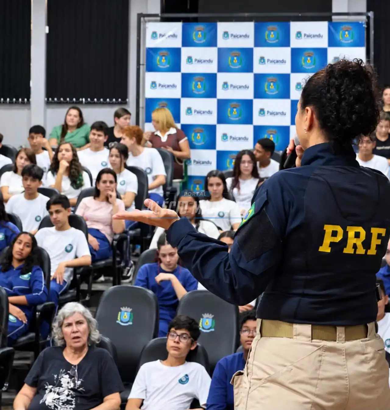 Semana Nacional do Trânsito começa com palestra de conscientização em Paiçandu