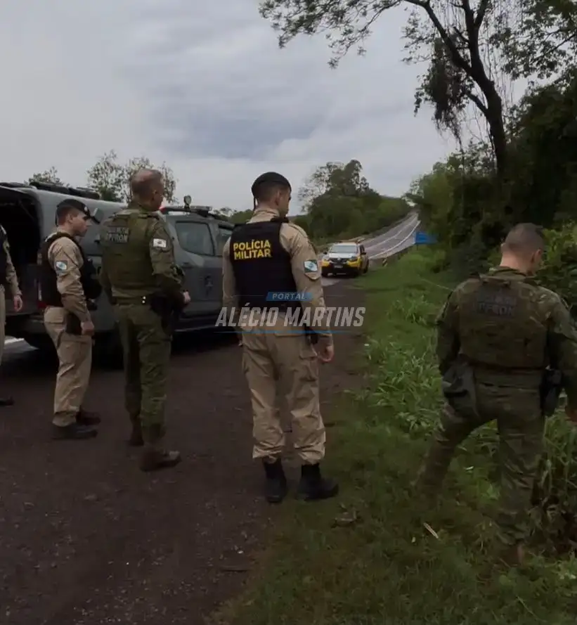 Traficante morre em confronto com a Polícia Militar após perseguição na PR-323; mais de 230kg de maconha são apreendidos