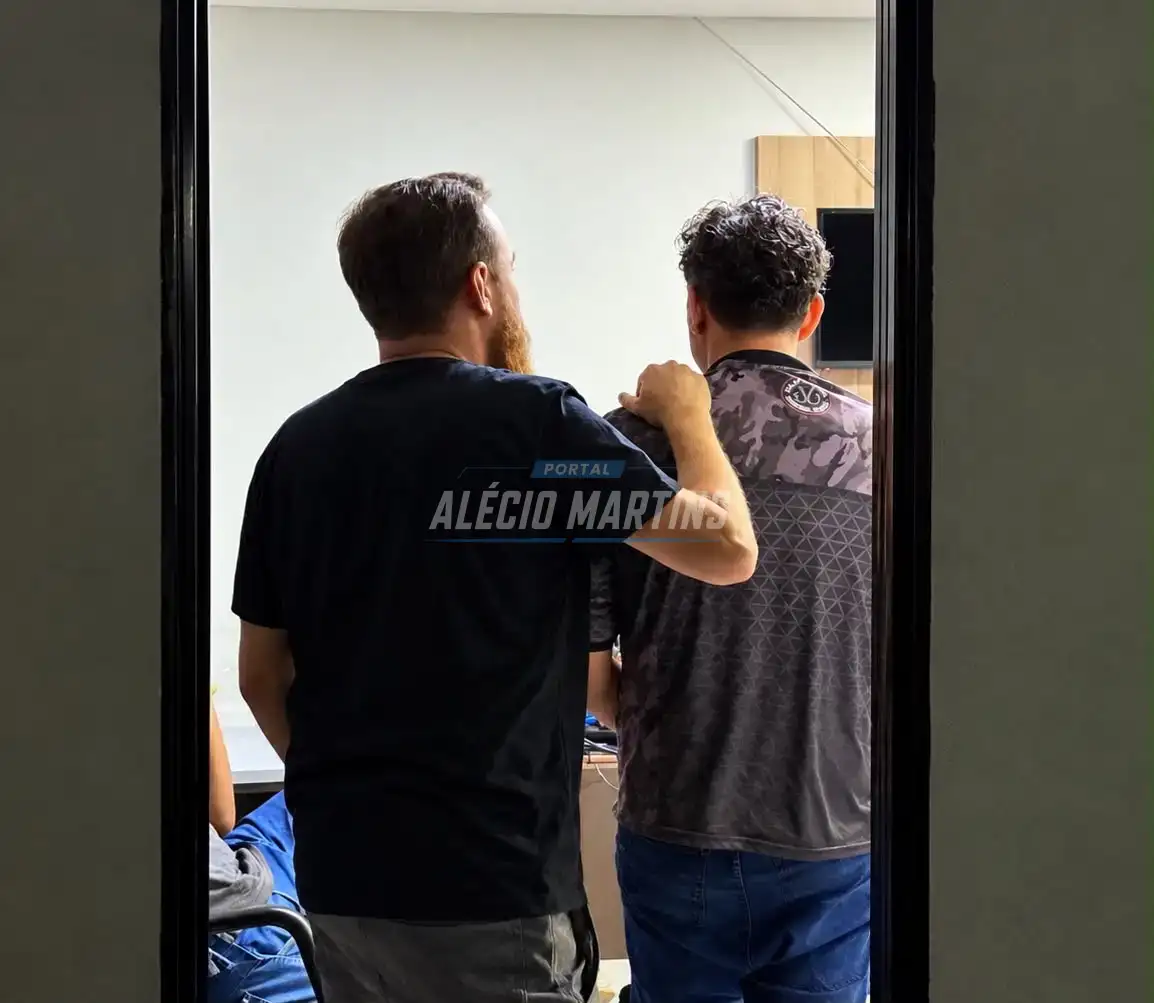 Em menos de nove horas, Polícia Civil de Paiçandu prende principal suspeito de matar motorista de ambulância em Floresta