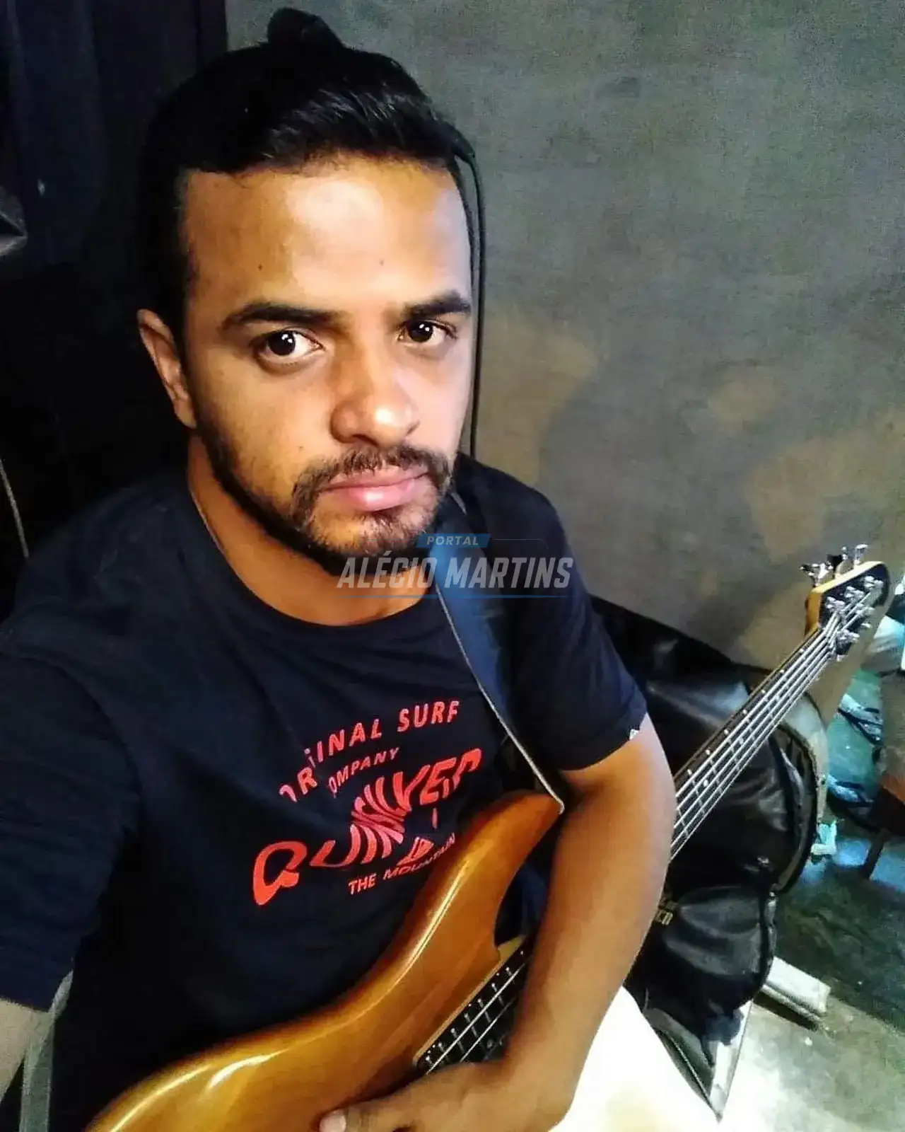 Morre no hospital pedestre que foi atropelado na Avenida Colombo. A morte do músico gerou comoção nas redes sociais