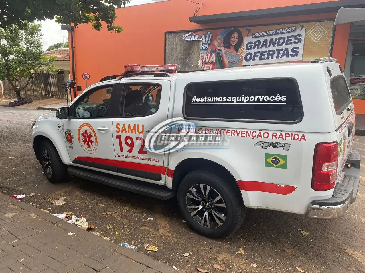 Um homem precisou ser socorrido após ser picado por abelha no centro de Paiçandu.