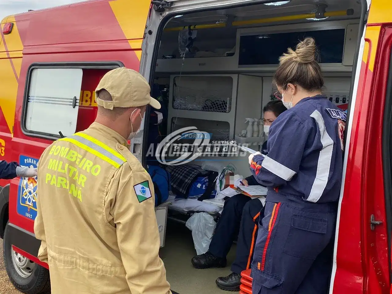 Jovem é socorrido com trauma em face após acidente na marginal da rodovia entre Maringá e Paiçandu