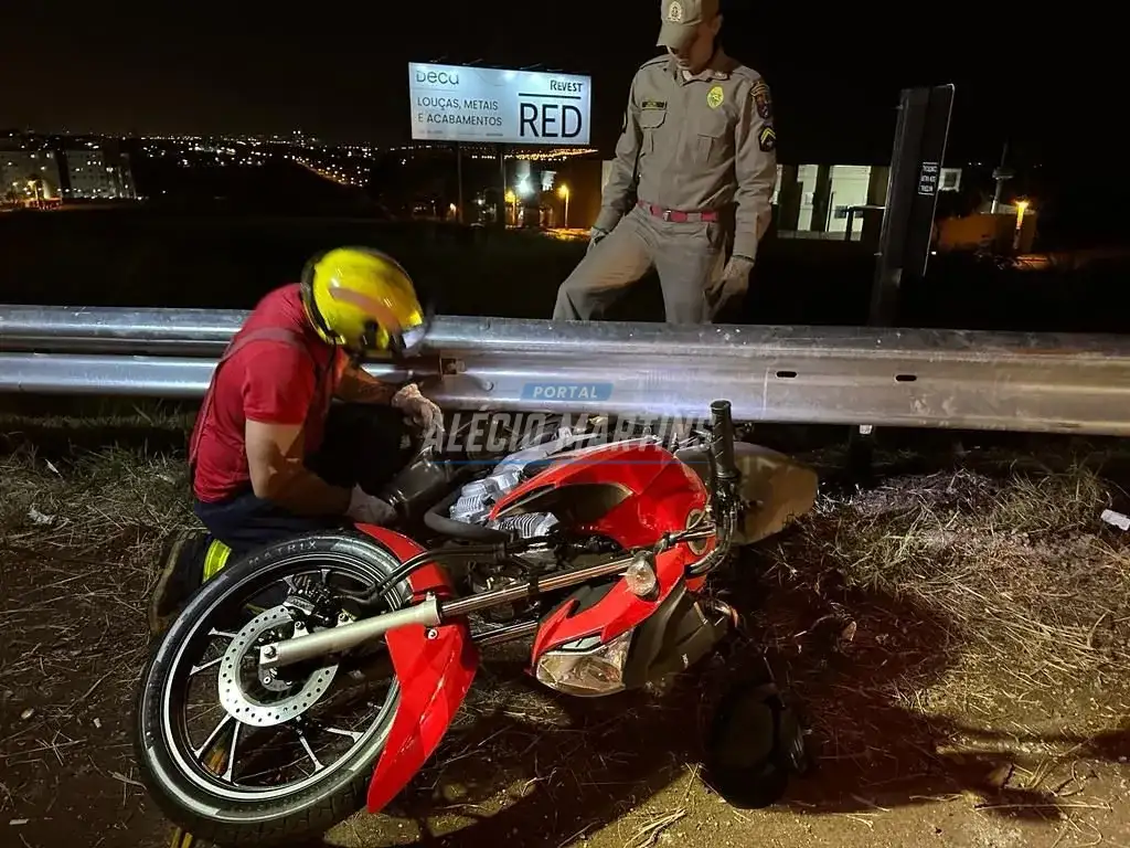 Motociclista é socorrido em estado grave após acidente no entroncamento da PR-317 e PR-323
