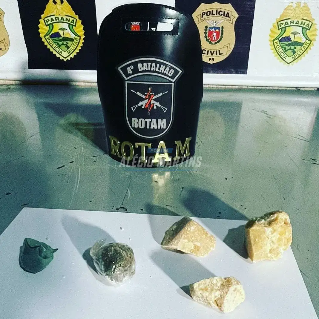 ROTAM - Indivíduo é preso com crack e maconha, em Paiçandu