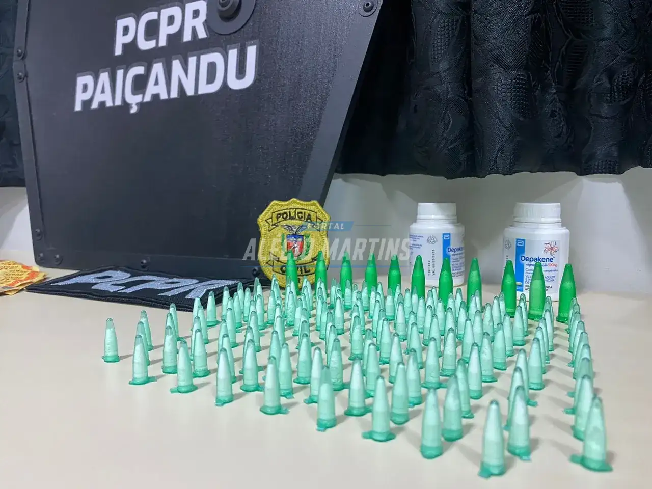 Combate as drogas - Operação da polícia civil resulta em apreensão de cocaína e três pessoas presas em Paiçandu