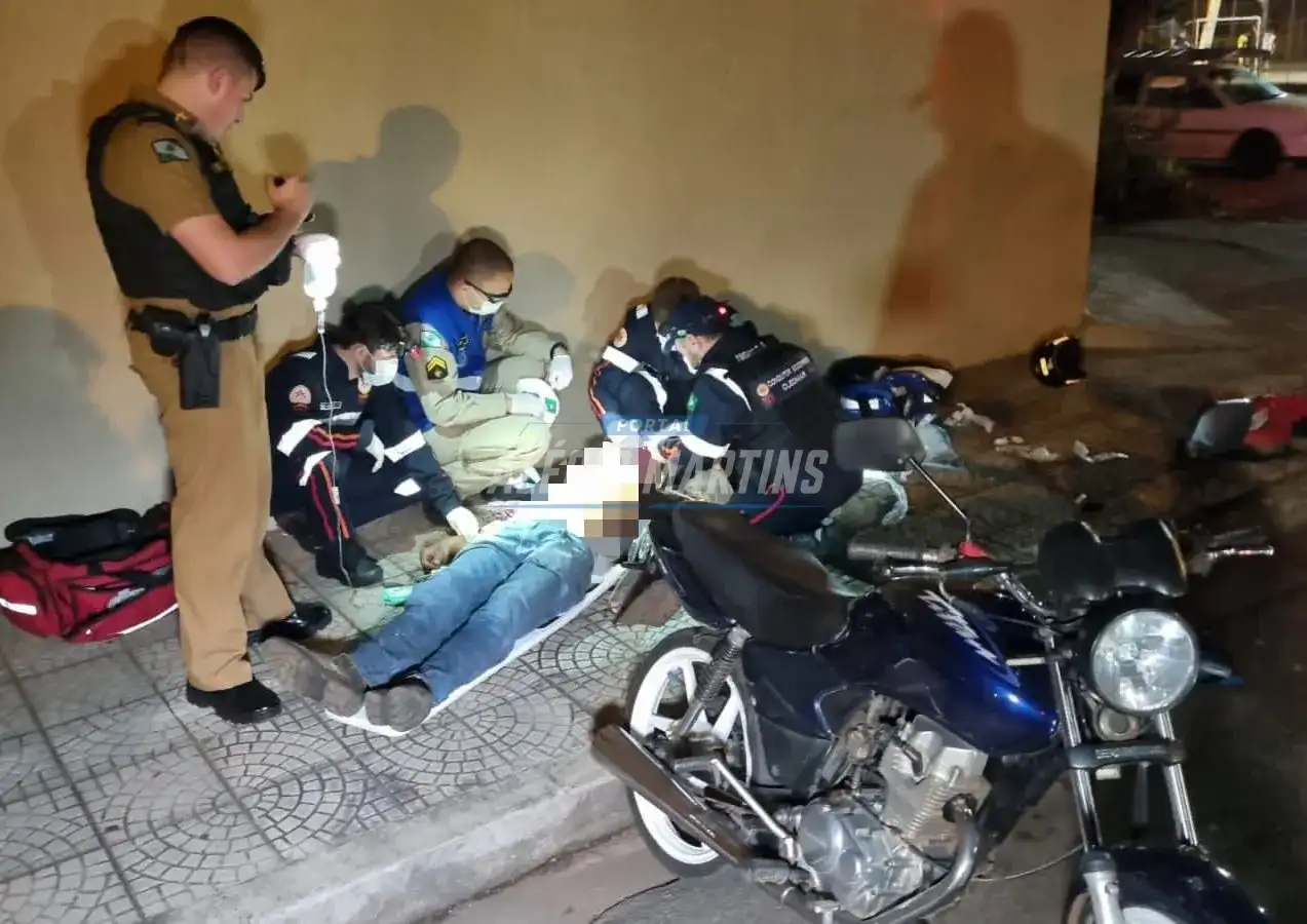 Homem é socorrido em estado grave após ser agredido com capacete