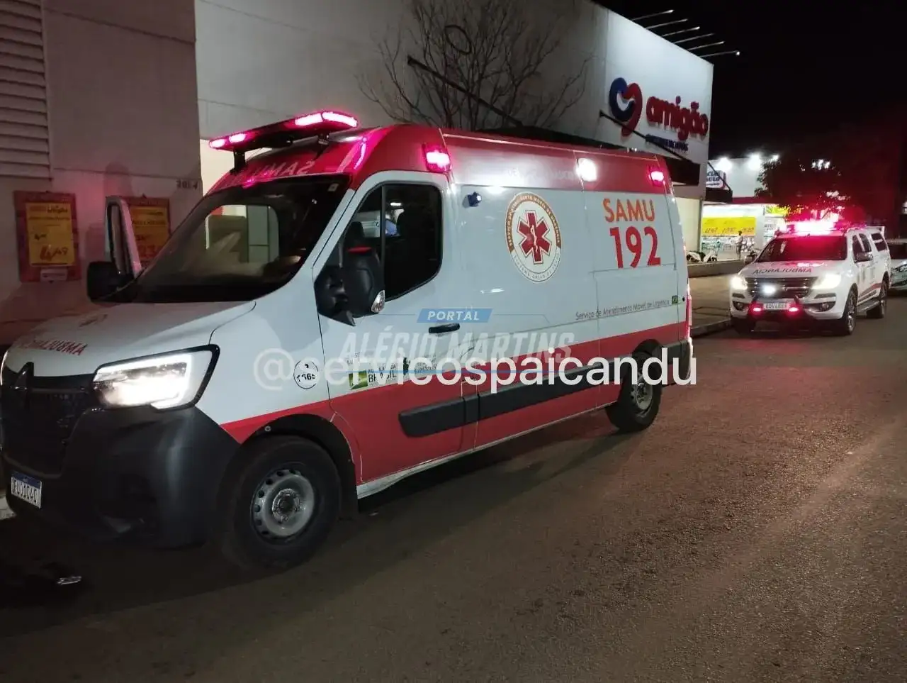 Homem é intubado após cair da garupa de uma moto em Paiçandu. O motociclista deixou a vítima no chão e fugiu.