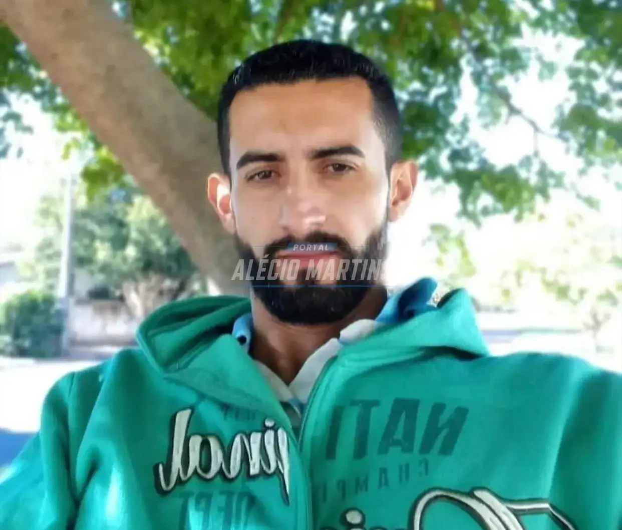 Criminoso com caminhonete roubada é morto em confronto com a polícia na BR-376