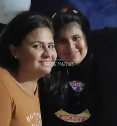 Família pede oração para mãe e filha que ficaram gravemente feridas após sofrerem queimaduras em Maringa. Um parente acendia narguilé utilizado álcool quando ocorreu uma explosão