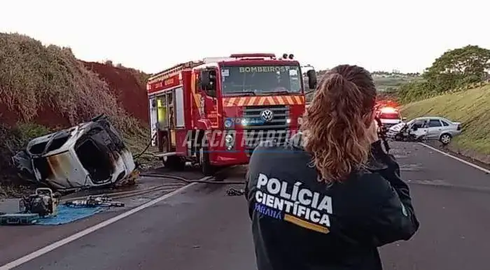 Três pessoas morrem carbonizadas após acidente violenta na PR-317