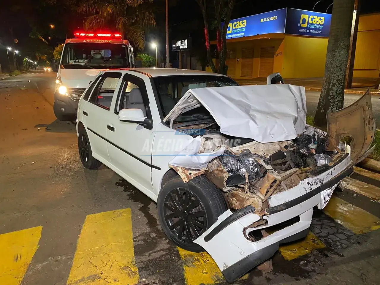 Motorista com sinais de embriaguez provoca batida violenta em Paiçandu.