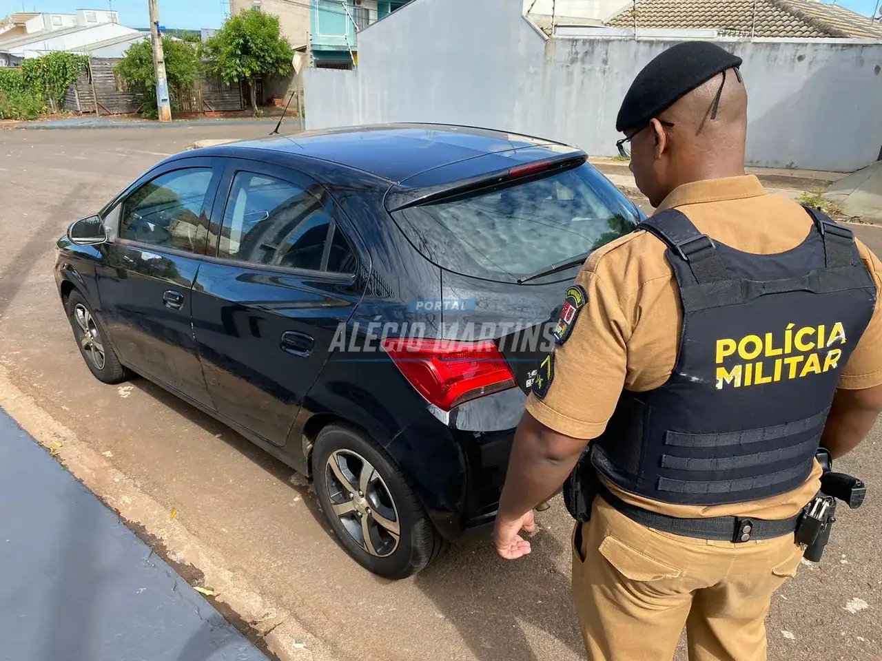 Polícia militar de Paiçandu recupera carro furtado na manhã desta quarta-feira