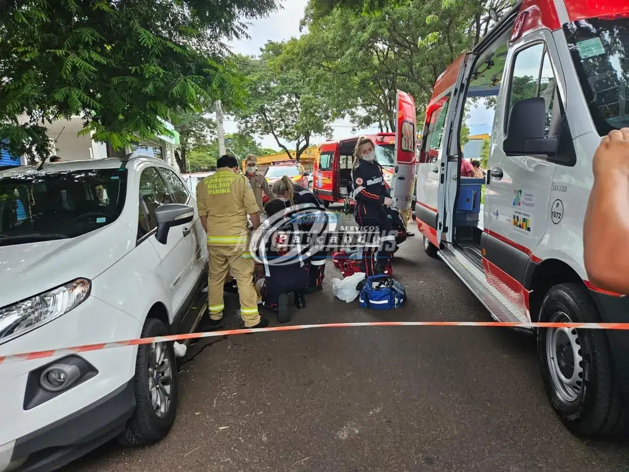 Morador de rua morre atropelado por carretinha acoplado em carro, em Maringá