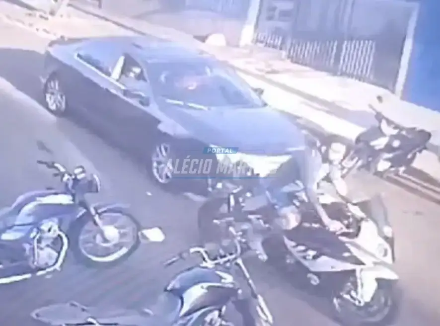 Moto de alta cilindrada é roubada por indivíduos armados em Paiçandu