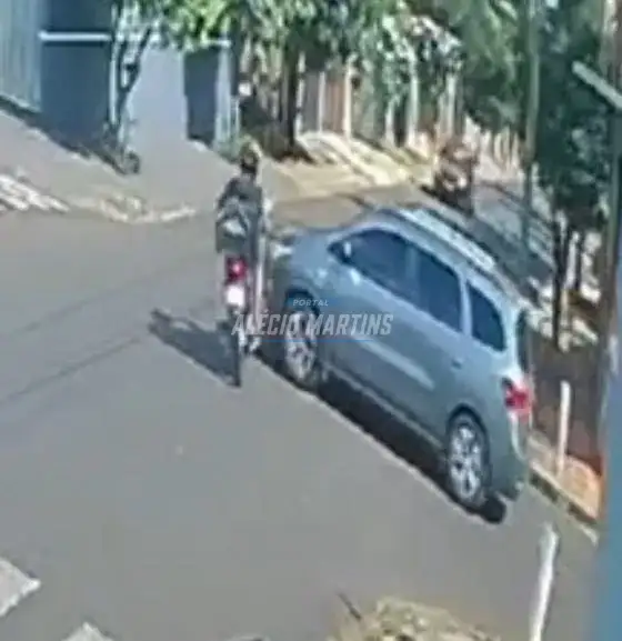 Motorista avança preferencial provoca acidente em cruzamento de Paiçandu e sai do local