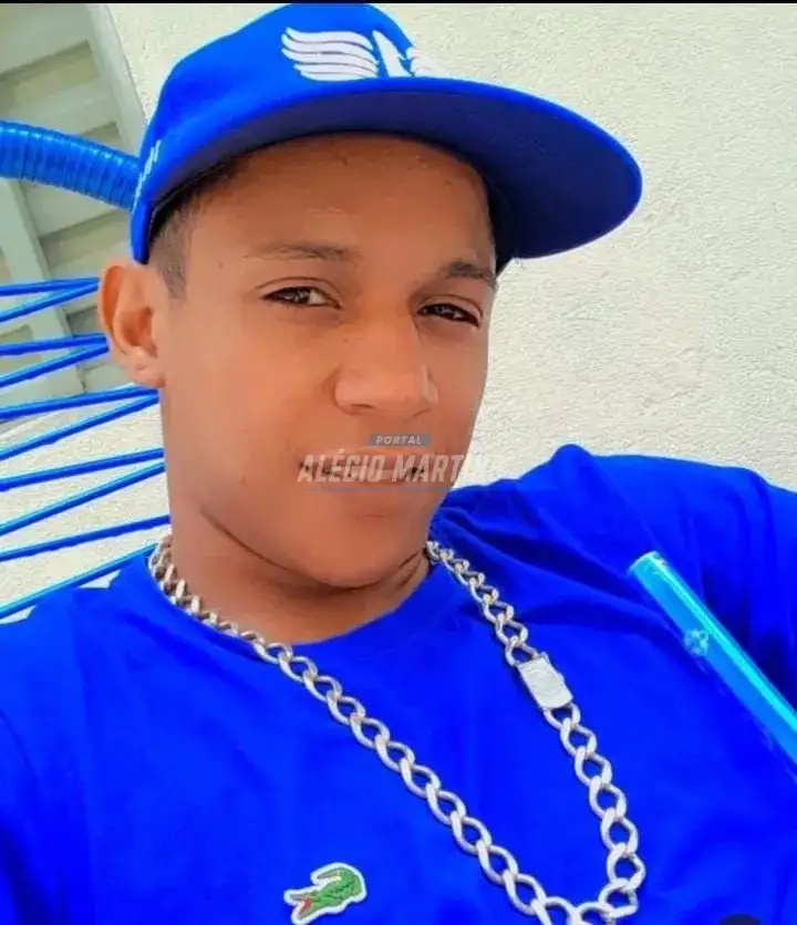 Casal em moto são baleados em Sarandi. O rapaz morreu e a moça foi socorrida em estado grave