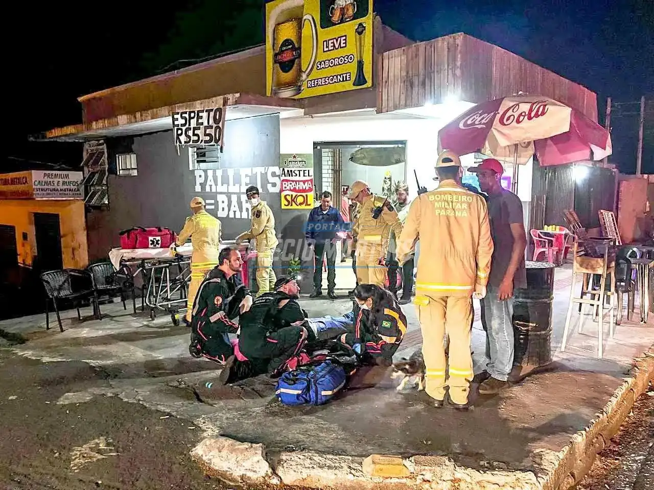 Mulher pede copo de pinga em bar após esfaquear companheiro em Maringá