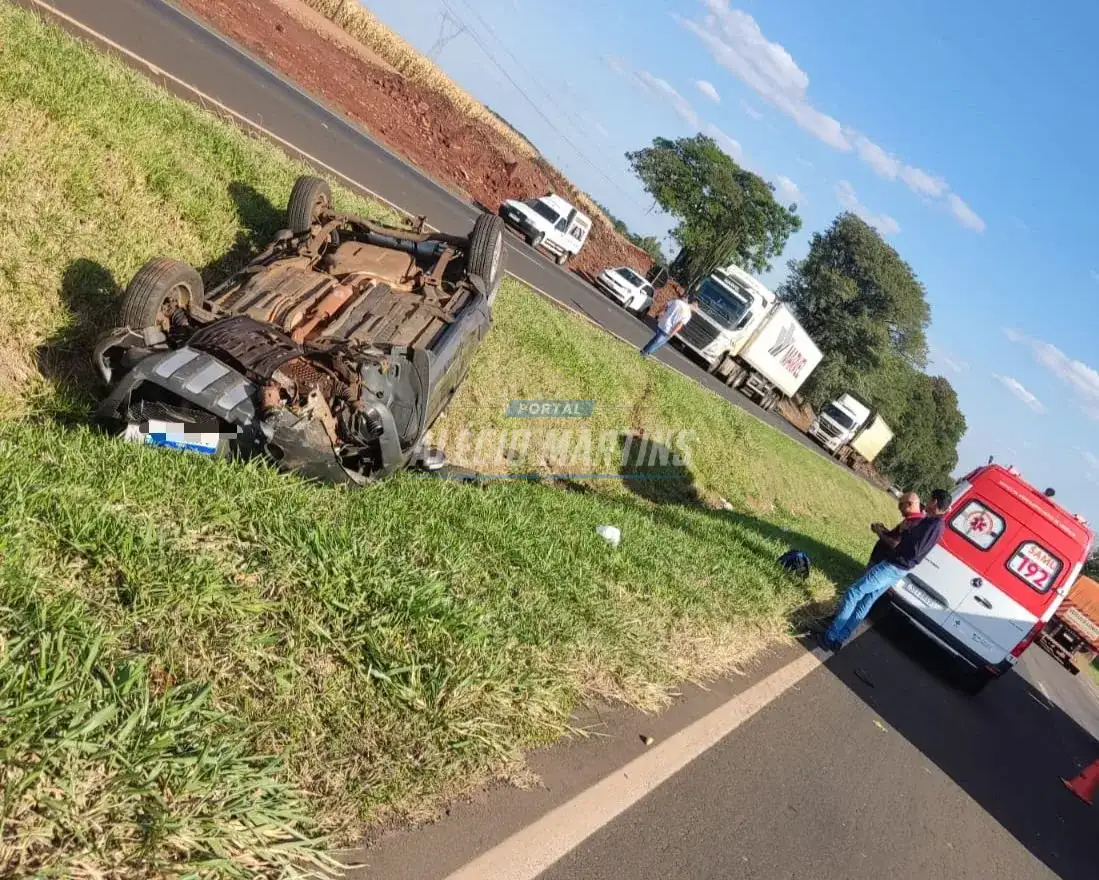 Morador de Paiçandu fica ferido após capotamento na PR-317