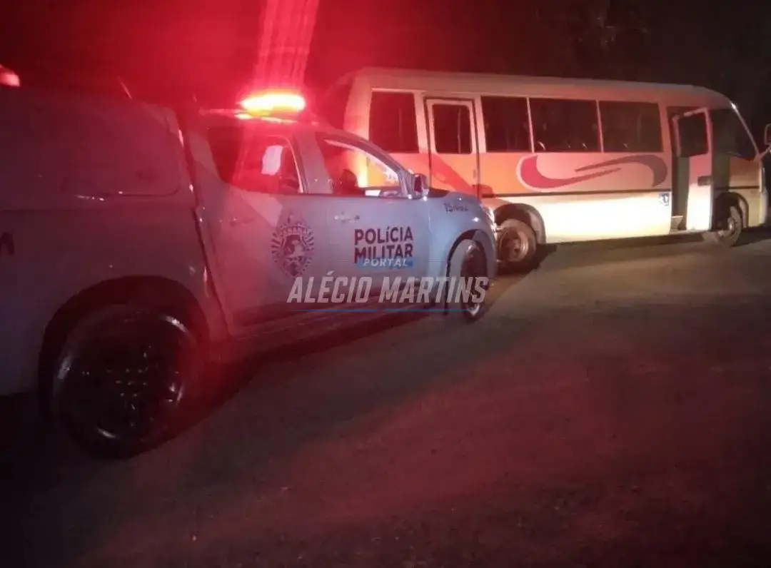 Ladrão com tornozeleira eletrônica furta ônibus de empresa mas é localizado e preso na PR-323