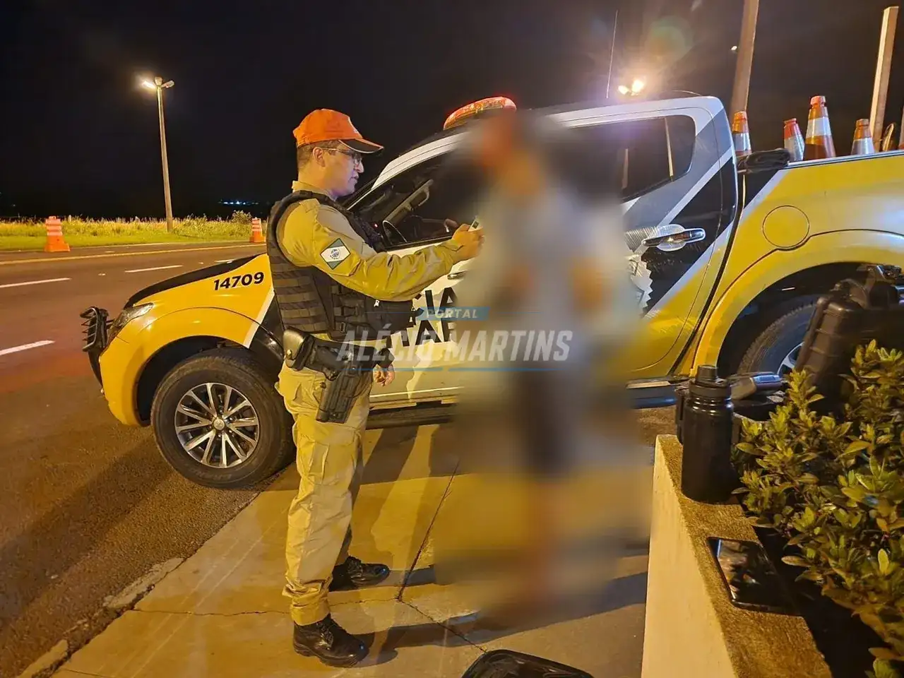 Motorista embriagado é preso ao trafegar na PR-323