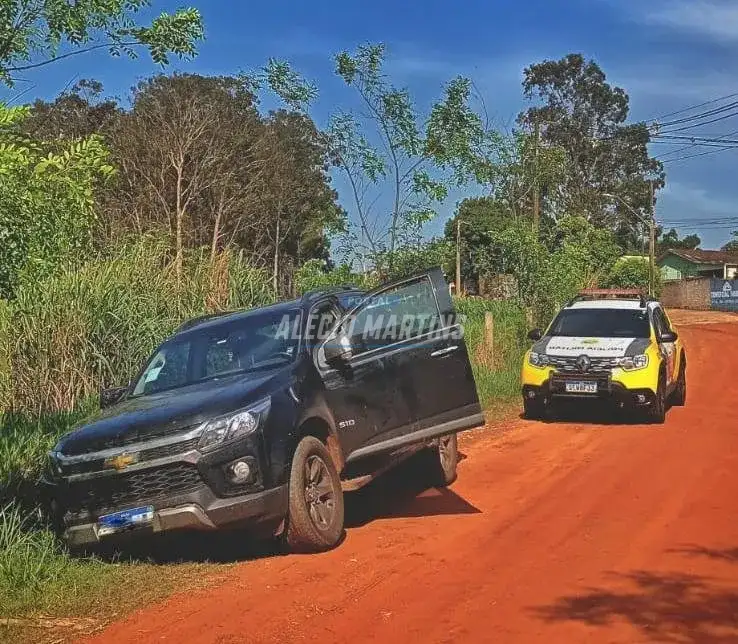 Caminhonete furtada em Paiçandu é localizada em Paranavai