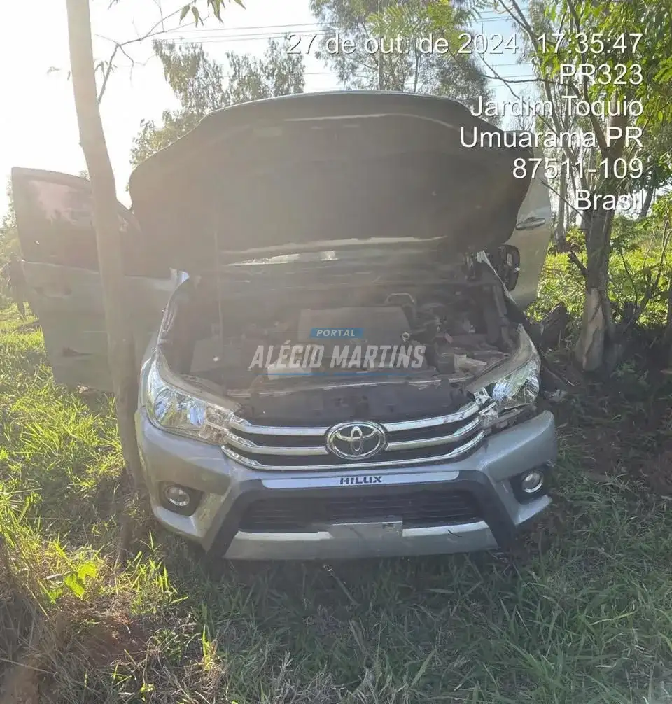 Caminhonete com queixa de furto e carregada com placas de outros veículos é recuperada após abordagem na PR-323