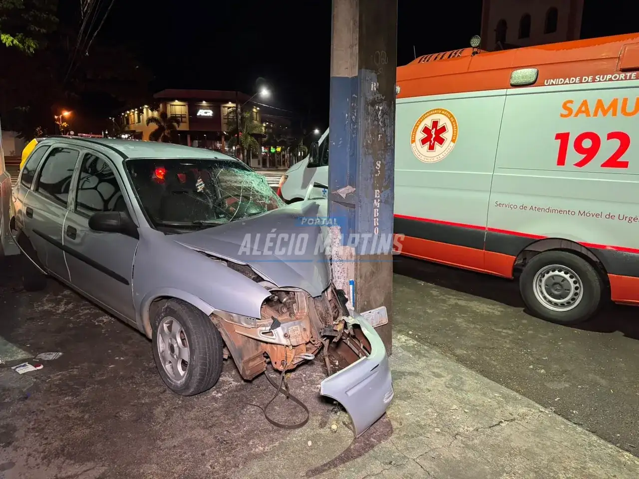 Acidente na madrugada em Paiçandu deixa jovem em estado grave