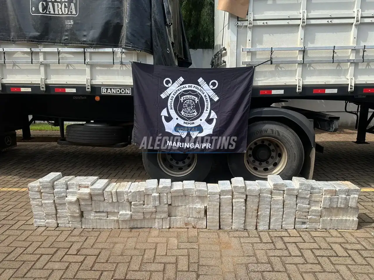 Polícia Federal apreende mais de 300kg de cocaína na rodovia em Paiçandu