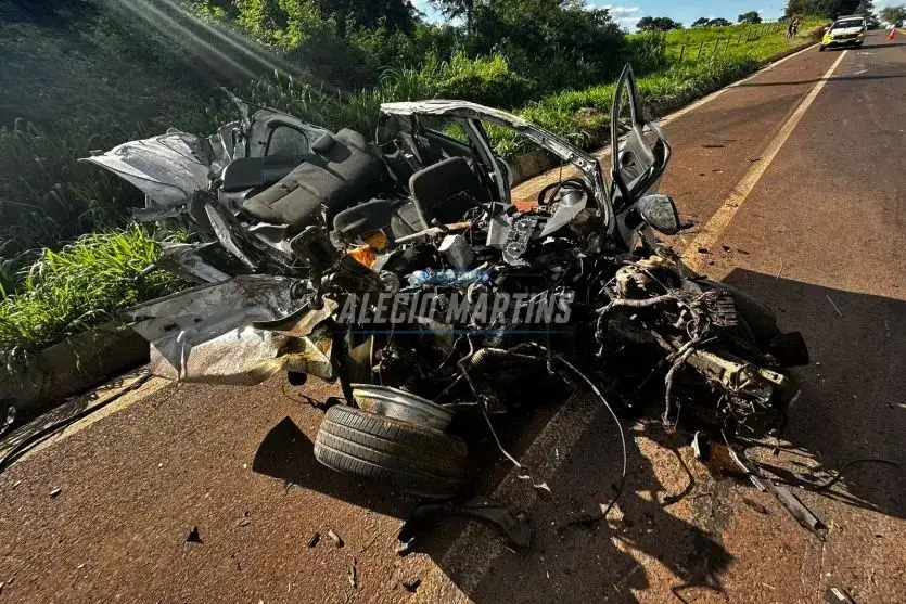 Motorista morre após batida frontal na PR-323