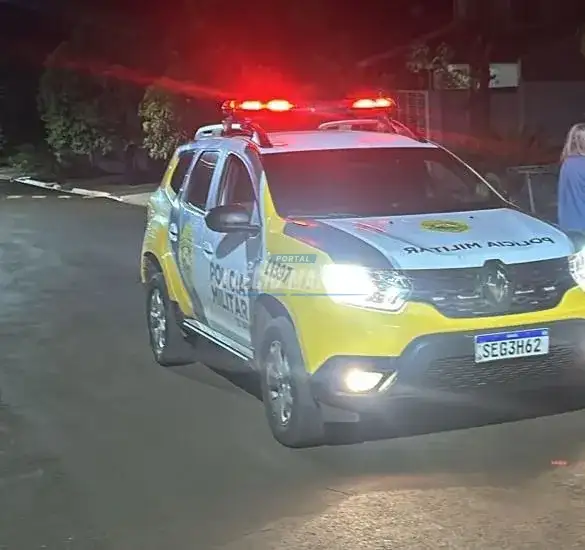 Ladrão invade residência, furta arma de fogo e na sequência realiza disparos contra imóvel em Água Boa.