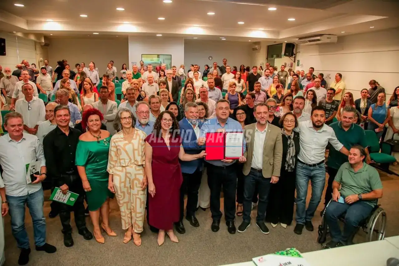 Deputado Jacovós participa do repasse de R$ 19 milhões para conclusão de obras no Hospital Universitário