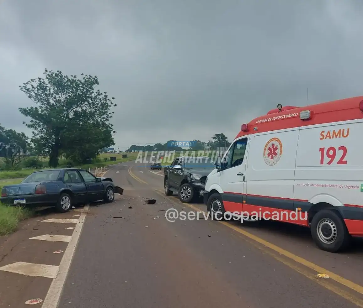 Motorista é socorrido ao acessar a rodovia e provocar acidente na PR-323