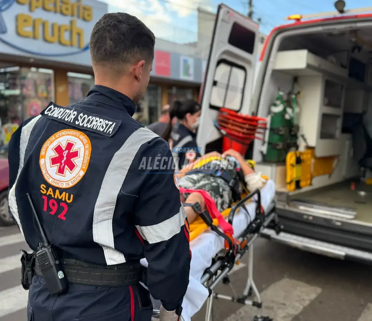 Idosa de 80 anos é atropelada em faixa de pedestre em Paiçandu