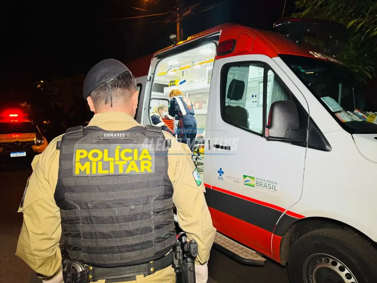 Homem é esfaqueado e pede socorro em residência em Paiçandu
