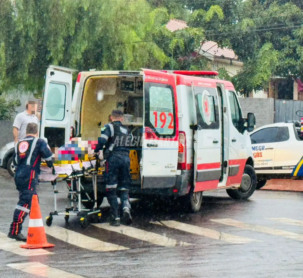 Pedestre é atropelado por camionete no centro de Paiçandu