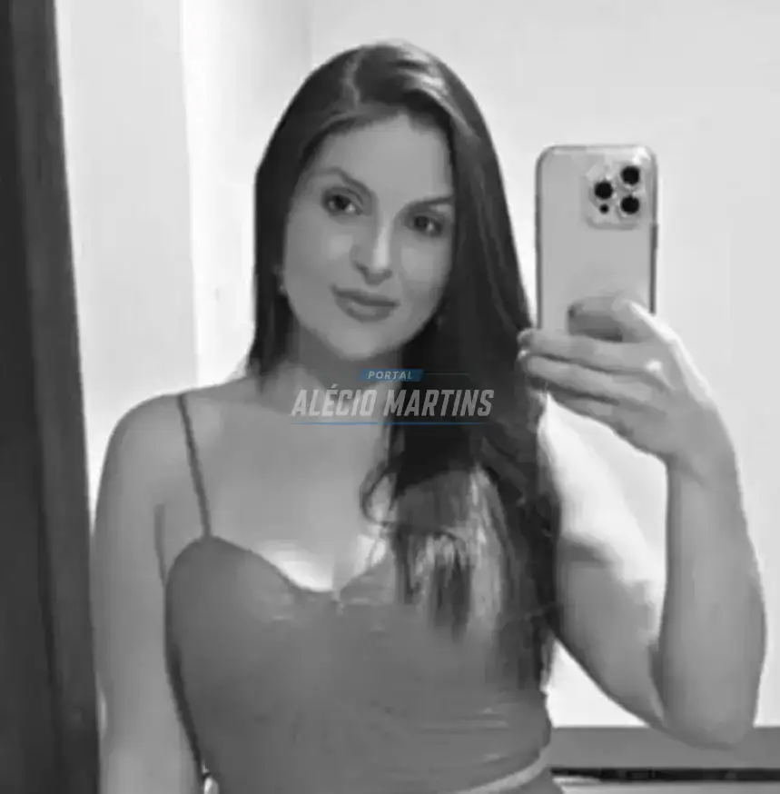 Jovem morre após colisão frontal na PR-323
