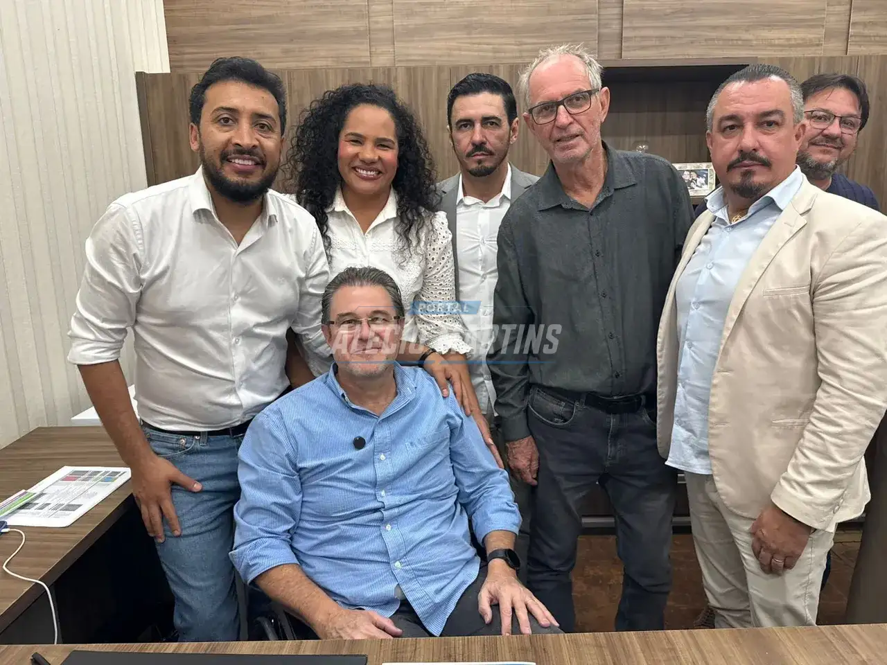 Em Mandaguaçu, Adriano José anuncia reforço na saúde com apoio de Beto Preto