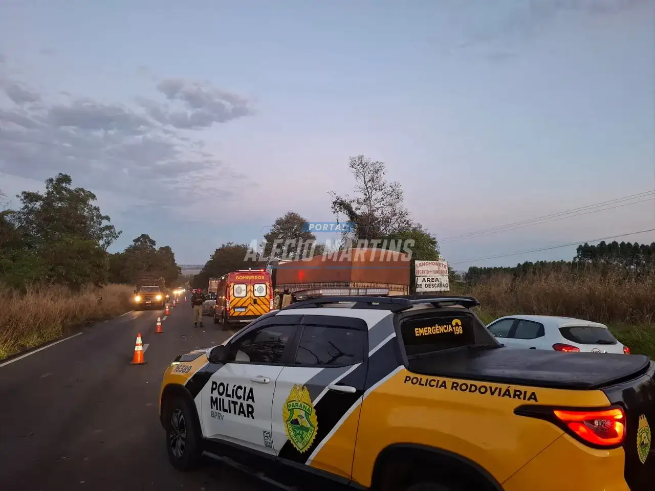 Acidente entre dois veículos é registrado na PR-323