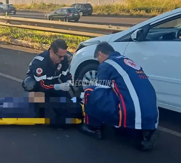 Motociclista fica ferido após colisão traseira na PR-323 entre Paiçandu e Maringá