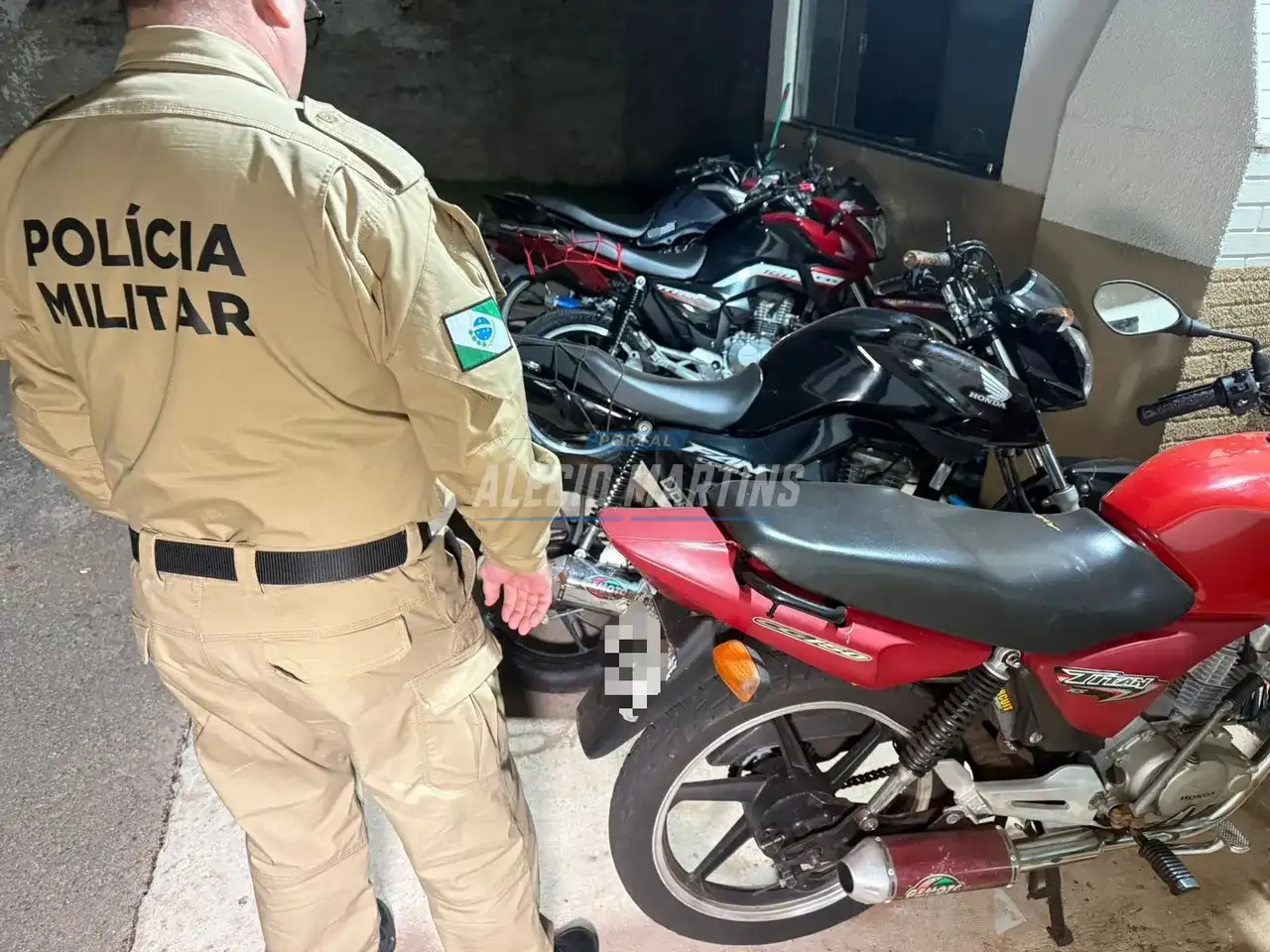 Polícia Militar apreende motocicletas por escapamentos adulterados em Paiçandu