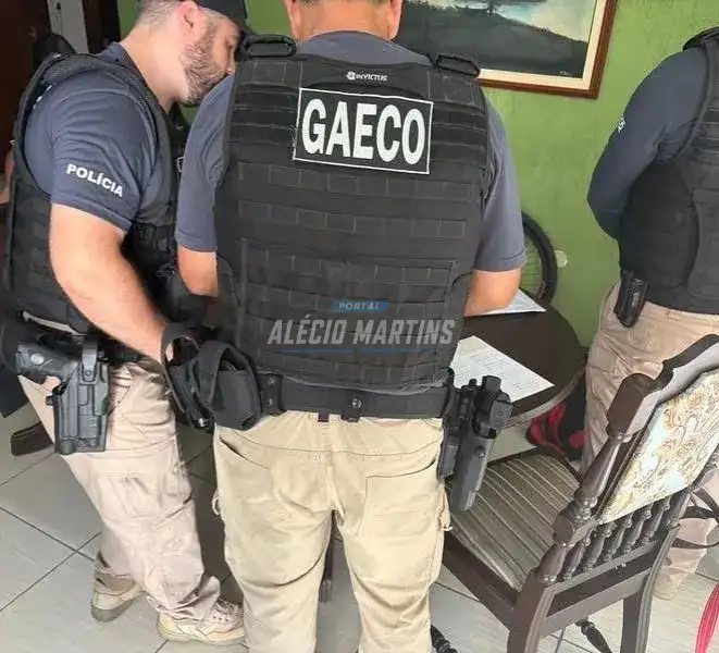 Gaeco investiga policiais militares por venda ilegal de veículos apreendidos na região de Cianorte
