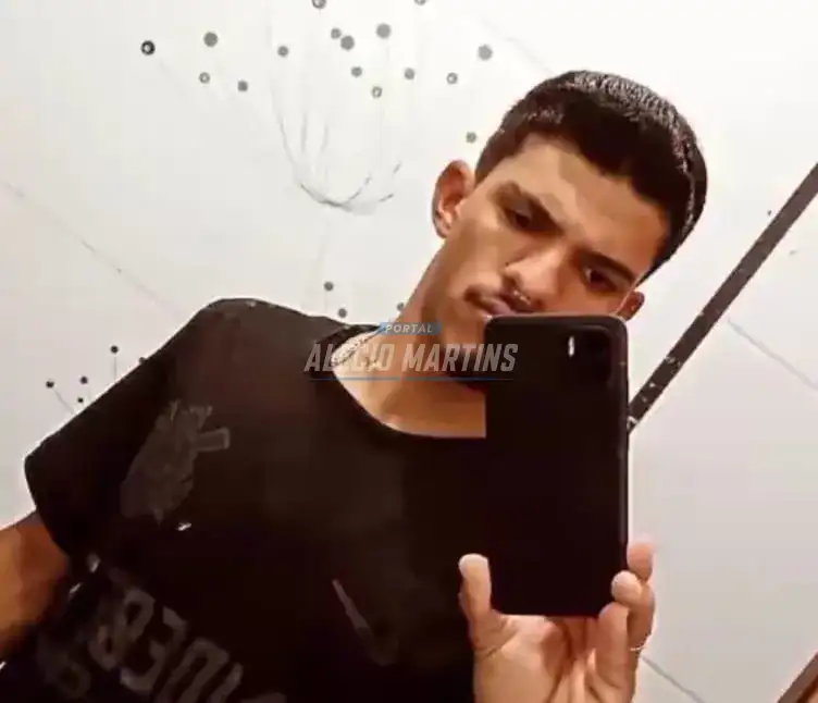 Jovem de 23 anos é morto a facadas em Maringá; mulher é suspeita do crime