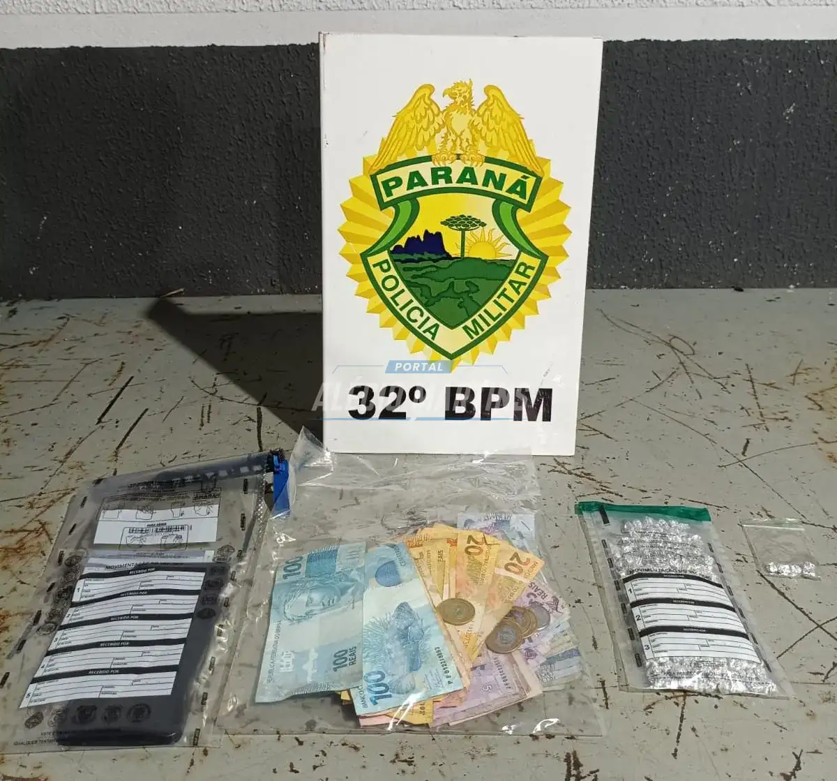 Jovem é preso com mais de 300 pedras de crack durante ação da PM na “salgadeira” em Paiçandu